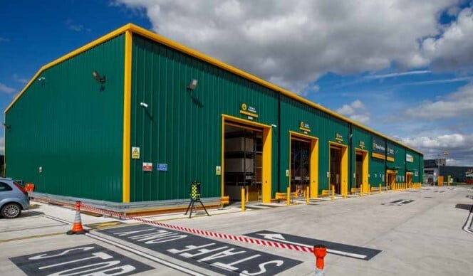 Vesuvius Way, Worksop for sale - Building Photo - Image 2 of 4