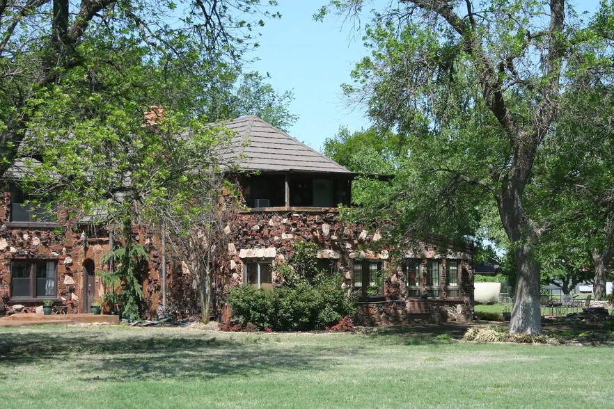 900 N Burford Ave, Watonga, OK for sale - Building Photo - Image 3 of 32