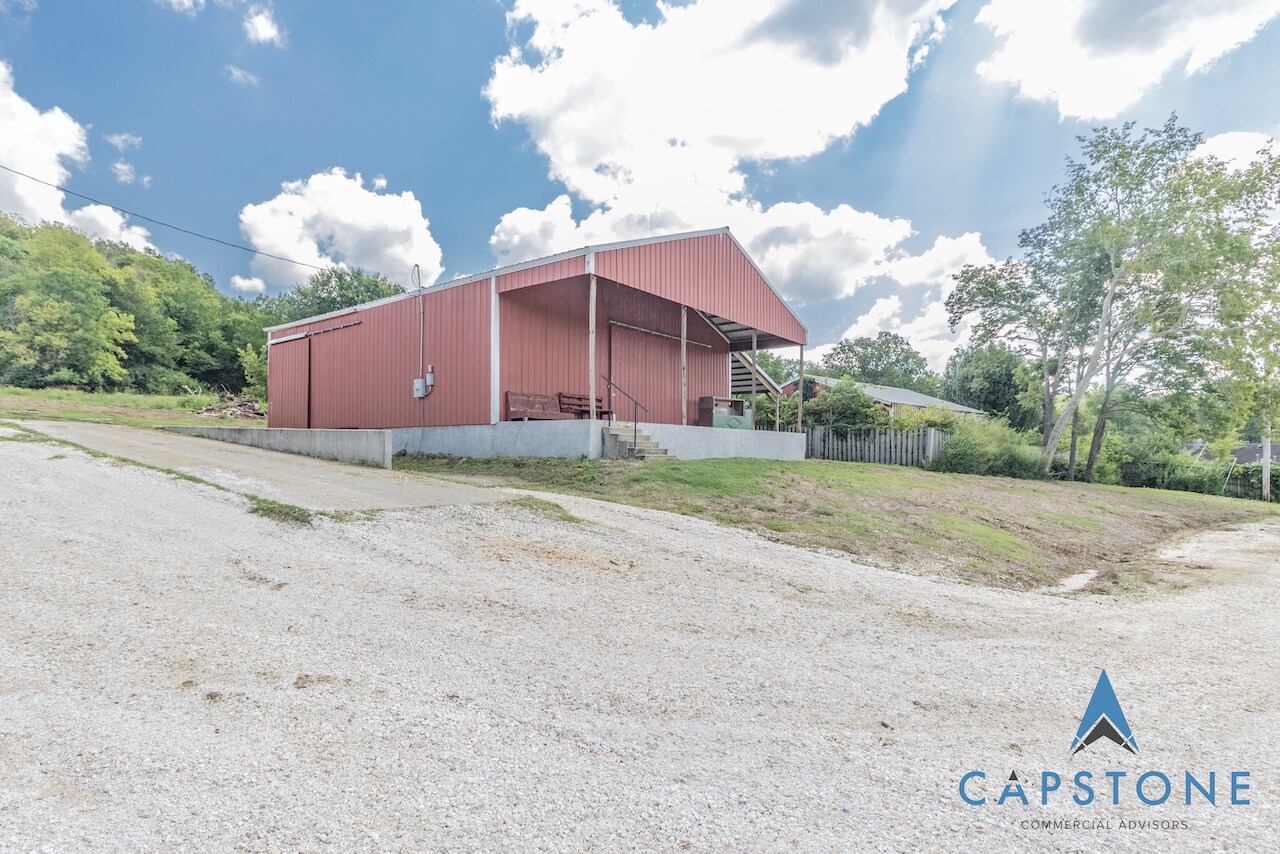 134 N Centennial Ave, West Fork, AR 72774