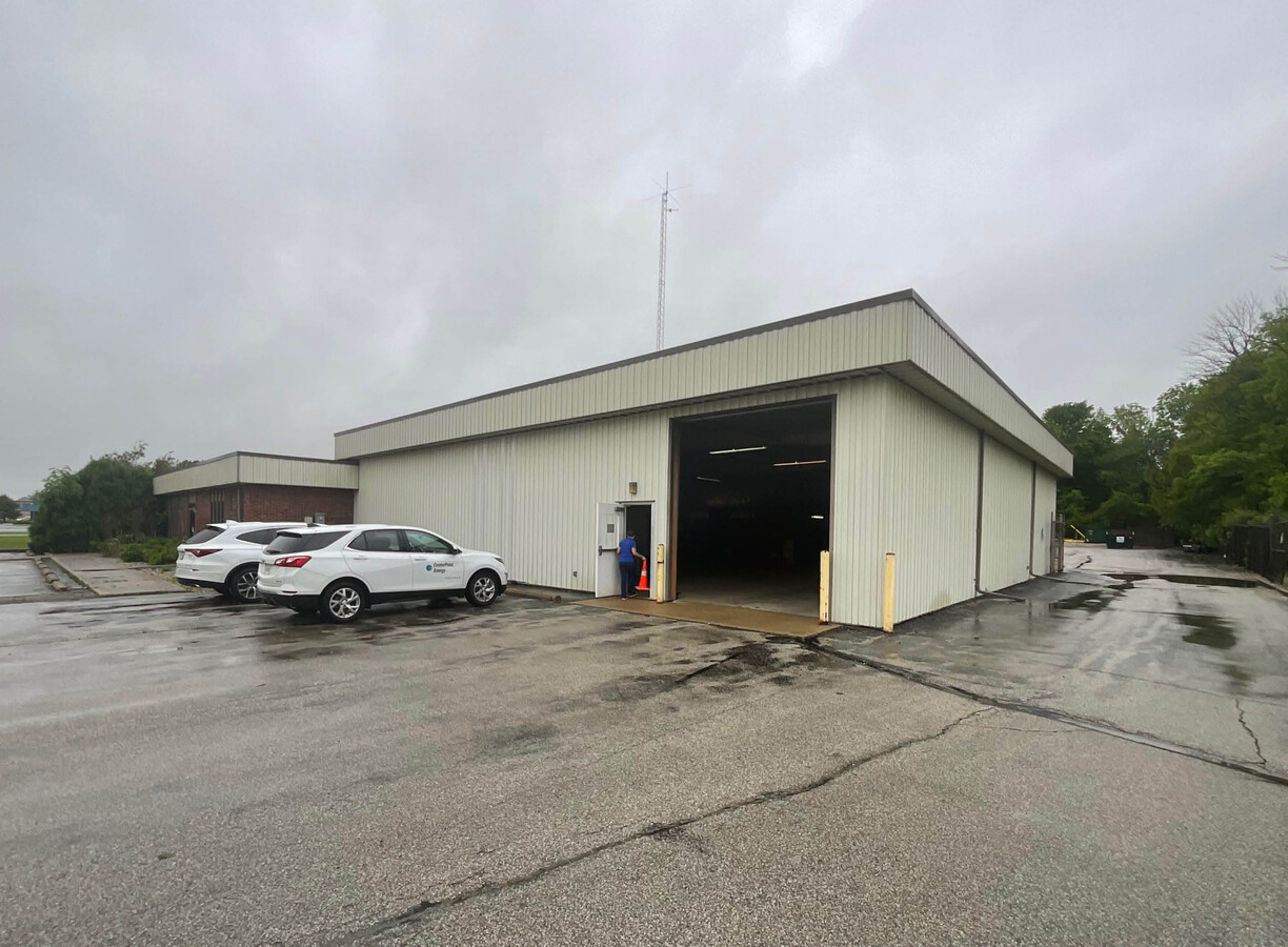 600 Conrad Harcourt Way, Rushville, IN 46173 - Light Ind. / Flex Bldg ...