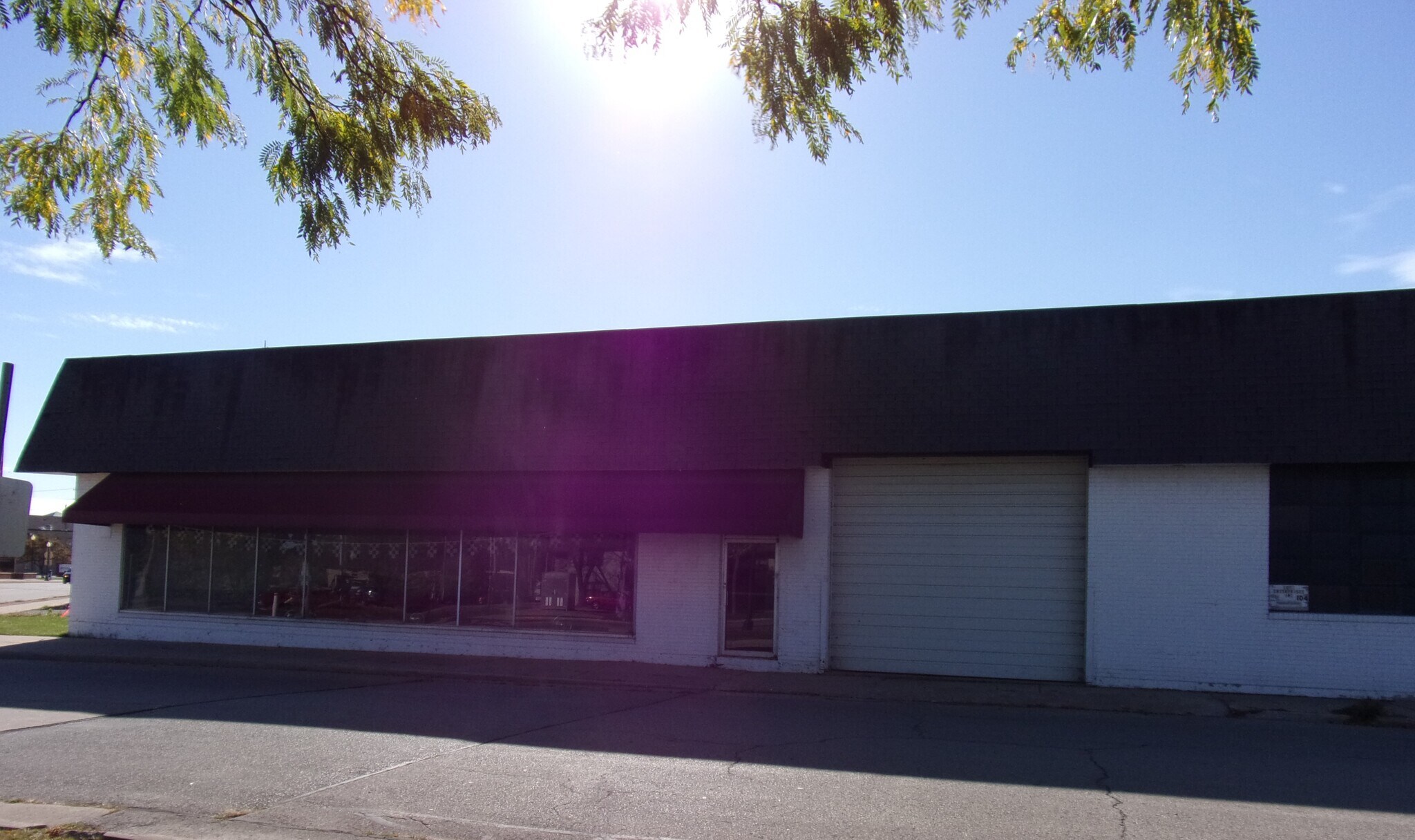 104 Clybourn St, Neenah, WI for sale Primary Photo- Image 1 of 1