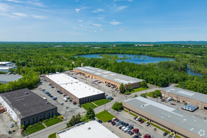 25 Commerce Rd, Fairfield, NJ 07004 Industrial for Lease