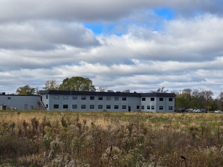 3305 MN-60, Faribault, MN for sale - Building Photo - Image 2 of 15