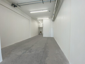 6214-6218 W Manchester Ave, Los Angeles, CA for lease Interior Photo- Image 2 of 6