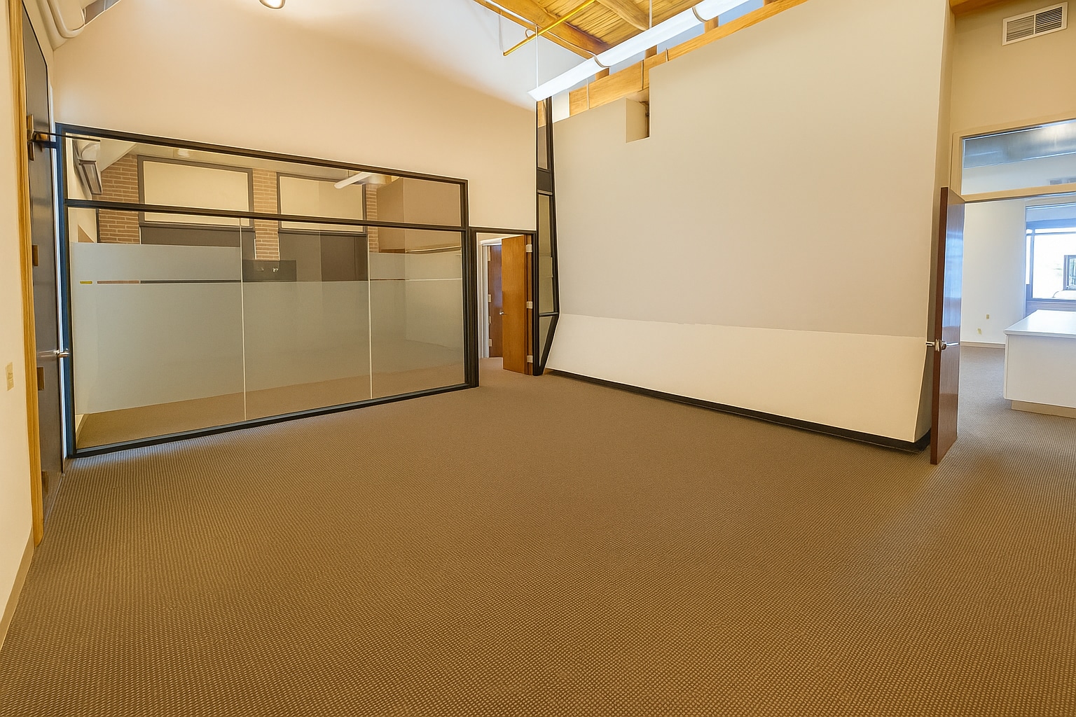 2130-2220 Livingston St, Oakland, CA for lease Interior Photo- Image 1 of 13
