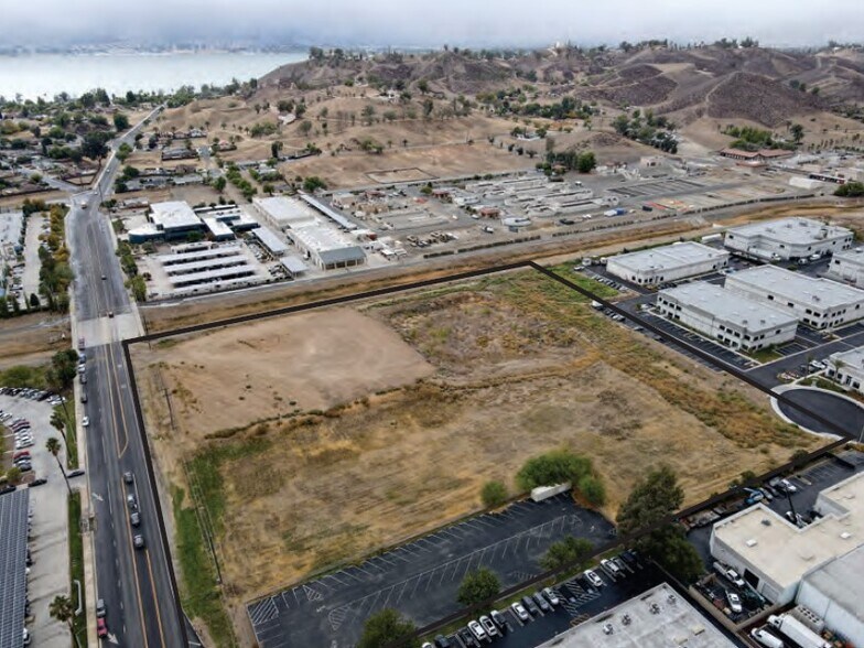 539 Chaney St, Lake Elsinore, CA 92530 Bldg 14