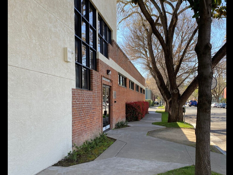 1801 7th St, Sacramento, CA for lease - Building Photo - Image 2 of 6