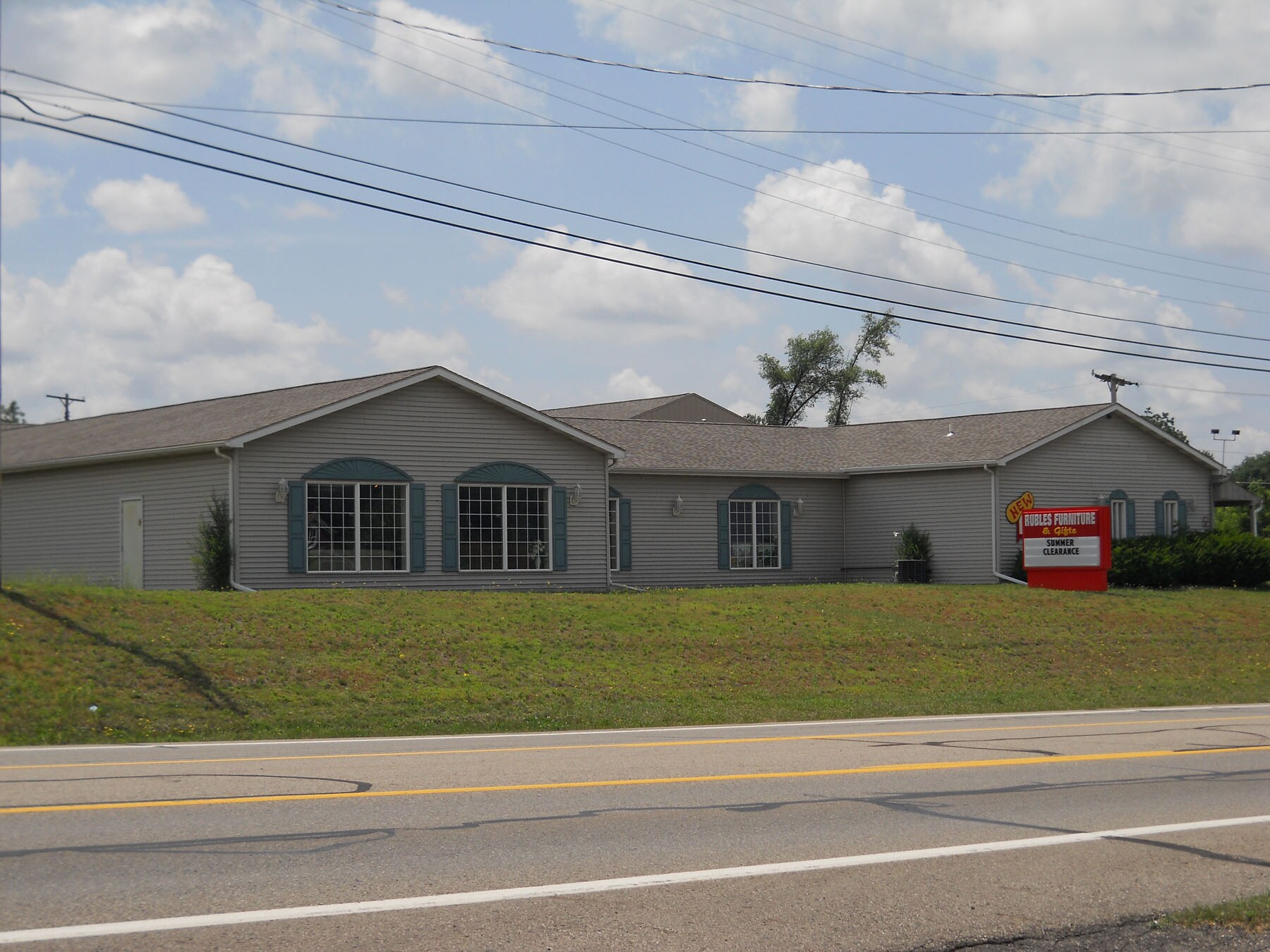 1368 E Michigan Ave, Battle Creek, MI for sale Building Photo- Image 1 of 1