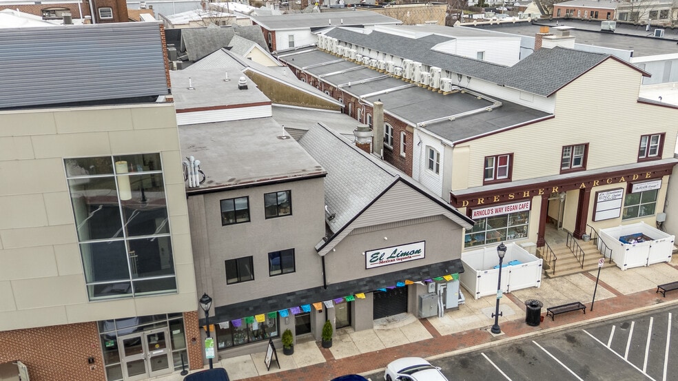 314 Madison St, Lansdale, PA for lease - Building Photo - Image 2 of 12