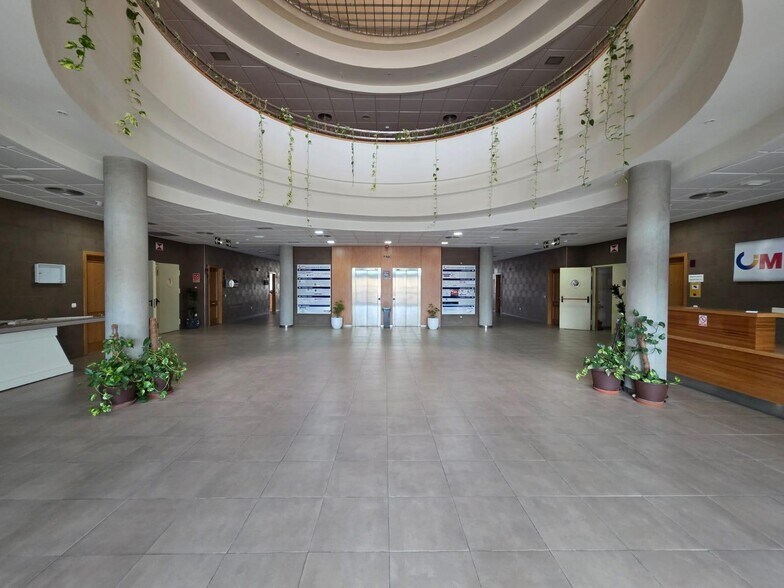 Office in El Ejido for lease - Building Photo - Image 1 of 9