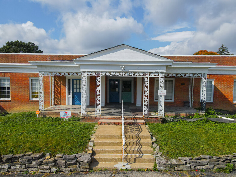 120 Sturges Ave, Mansfield, OH for sale - Building Photo - Image 1 of 4