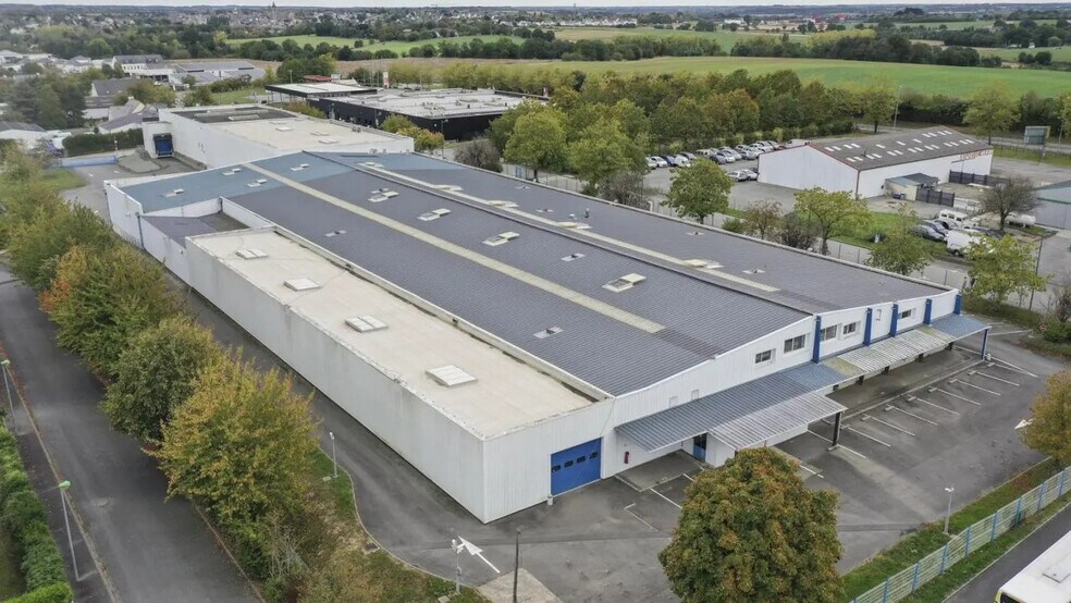 Industrial in Domloup for lease - Aerial - Image 3 of 21