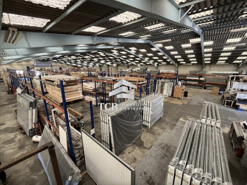 Flex in Treillières for sale - Interior Photo - Image 3 of 10