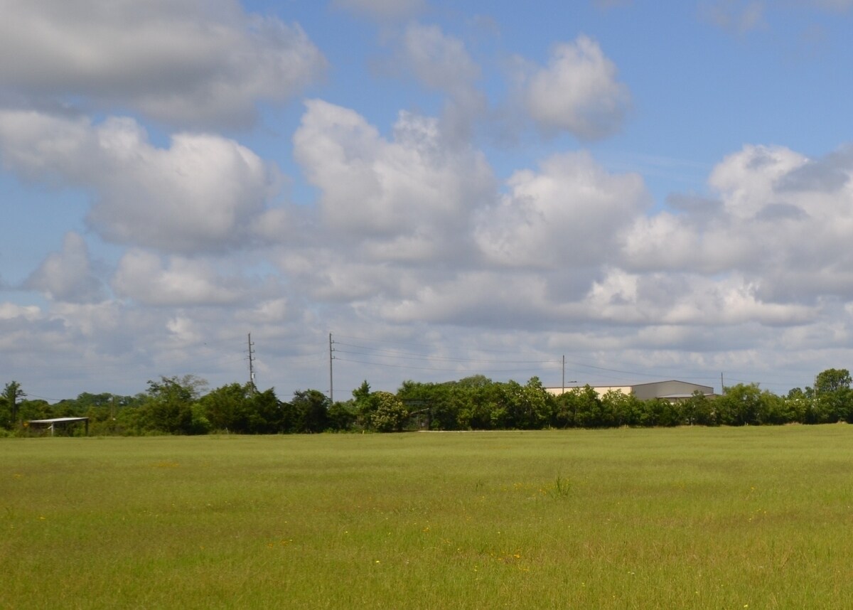 20418 Peters Rd, Crosby, TX for sale Primary Photo- Image 1 of 1