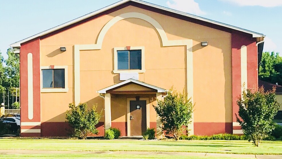 6015 Macon Cv, Memphis, TN for sale - Building Photo - Image 1 of 1