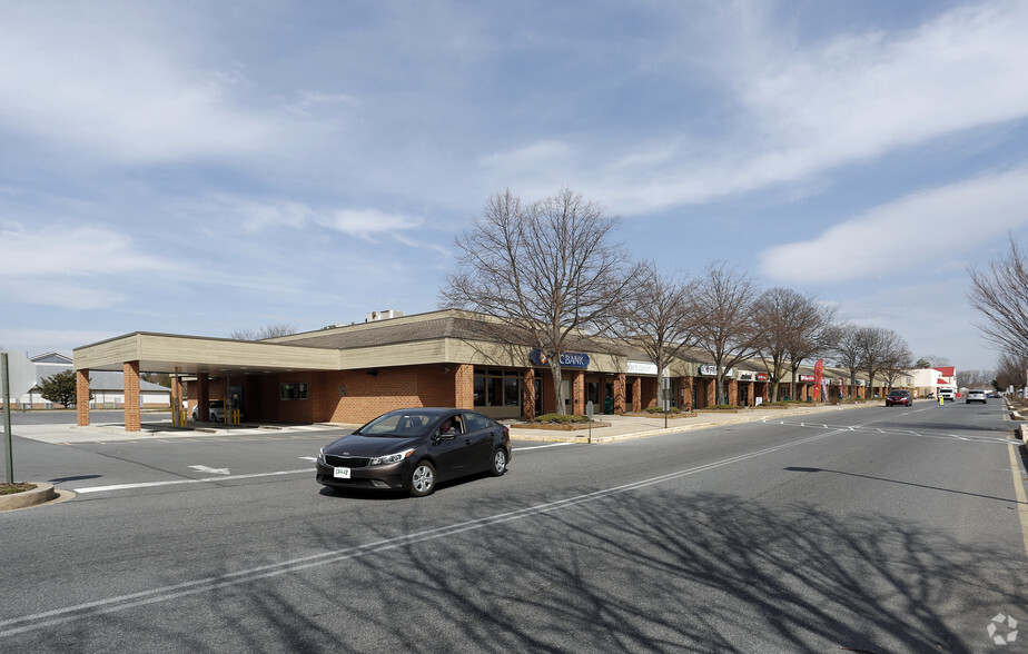 25-87 Greentree Dr, Dover, DE for lease - Building Photo - Image 1 of 4