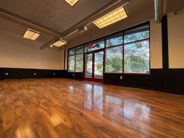 572 Edgewood Ave SE, Atlanta, GA for lease - Building Photo - Image 3 of 29
