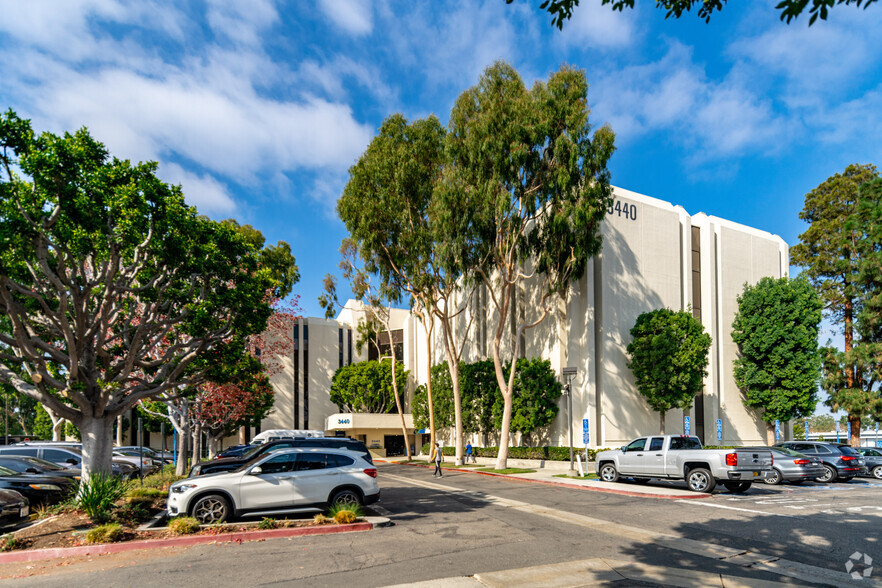 3400-3440 Lomita Blvd, Torrance, CA for lease - Building Photo - Image 1 of 12