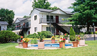 400 Vine St, Wisconsin Dells, WI for sale - Primary Photo - Image 1 of 1