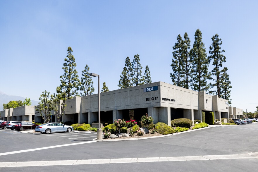 9650 Business Center Dr, Rancho Cucamonga, CA for lease - Building Photo - Image 1 of 8