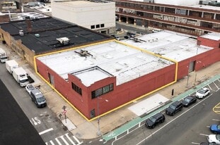 3240-40 43rd Ave, Long Island City NY - Warehouse