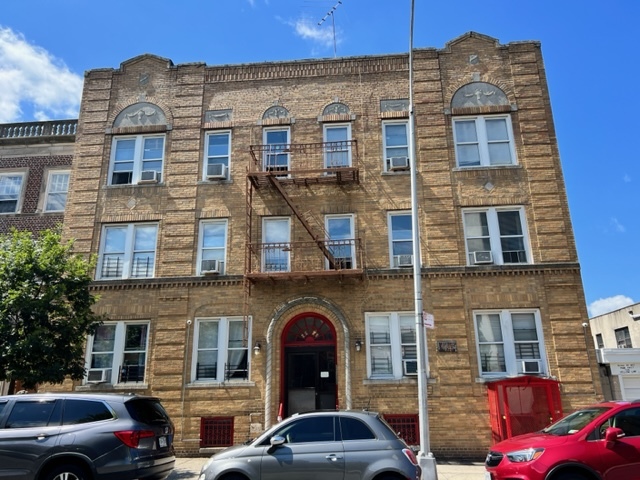 2525 Wallace Ave, Bronx, NY 10467 | LoopNet