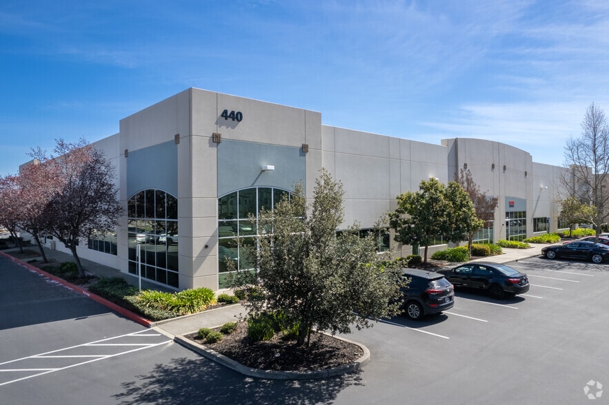 440 Boulder Ct, Pleasanton, CA for sale - Building Photo - Image 3 of 6