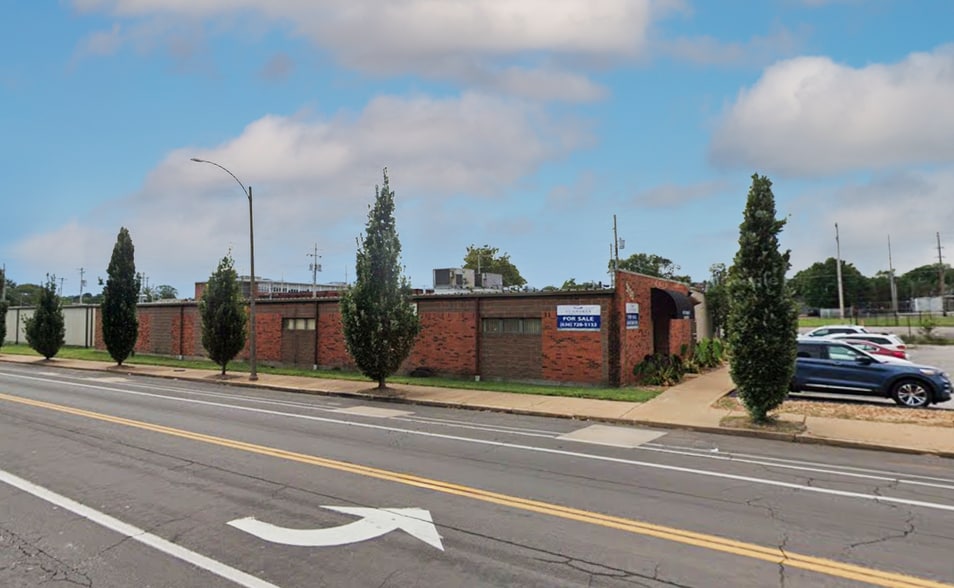 3130 Chouteau Ave, Saint Louis, MO for sale - Building Photo - Image 1 of 6