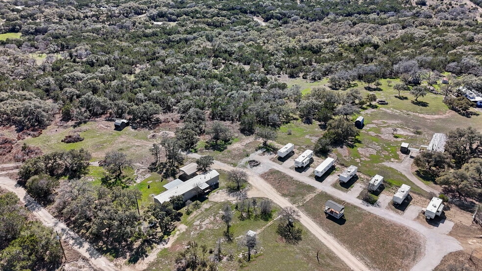 820 Forest View Dr, Blanco, TX for sale - Building Photo - Image 1 of 47