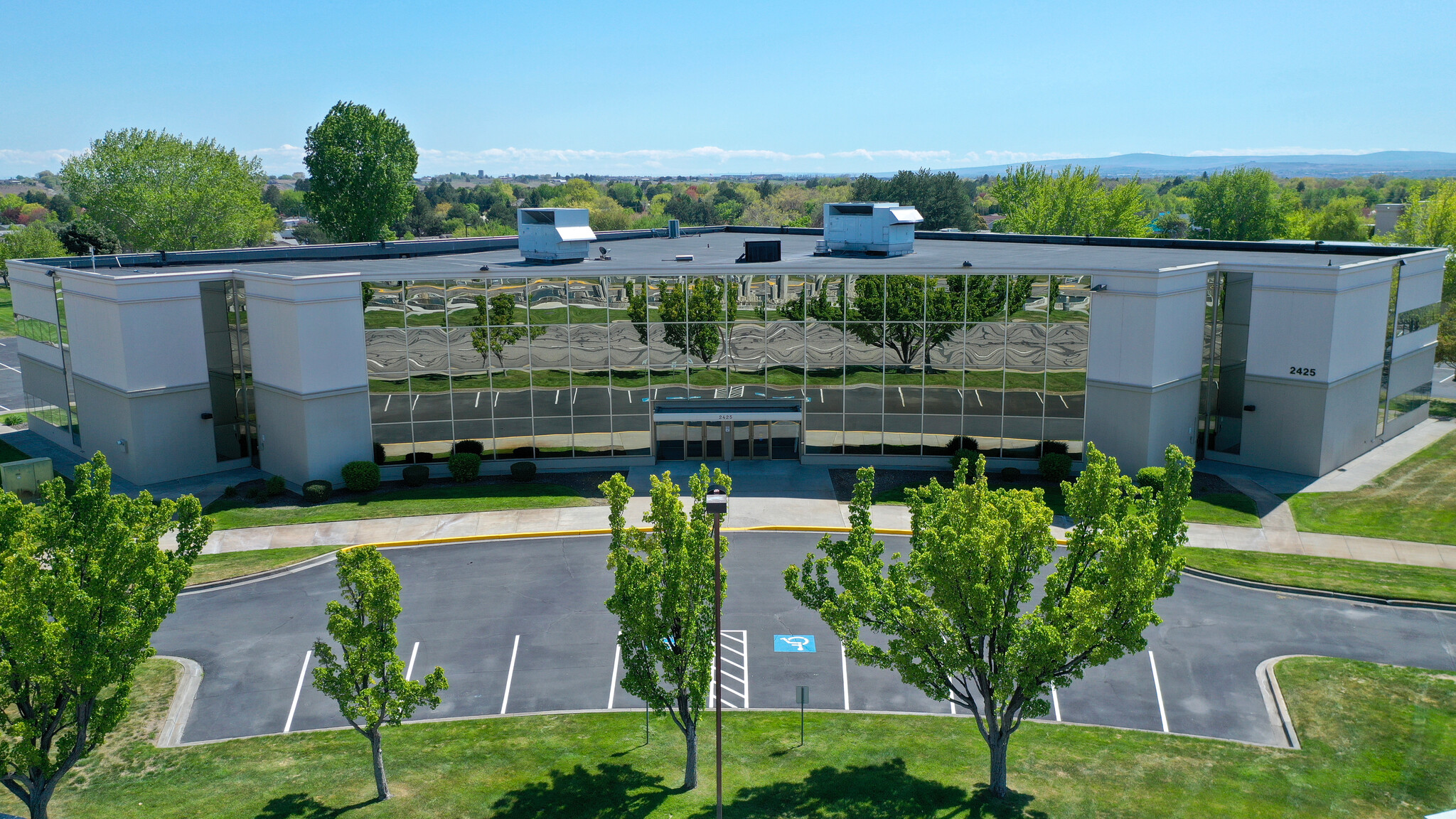 2440 Stevens Center Pl, Richland, WA for sale Primary Photo- Image 1 of 6