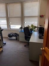 457 Frelinghuysen Ave, Newark, NJ for lease Interior Photo- Image 2 of 5