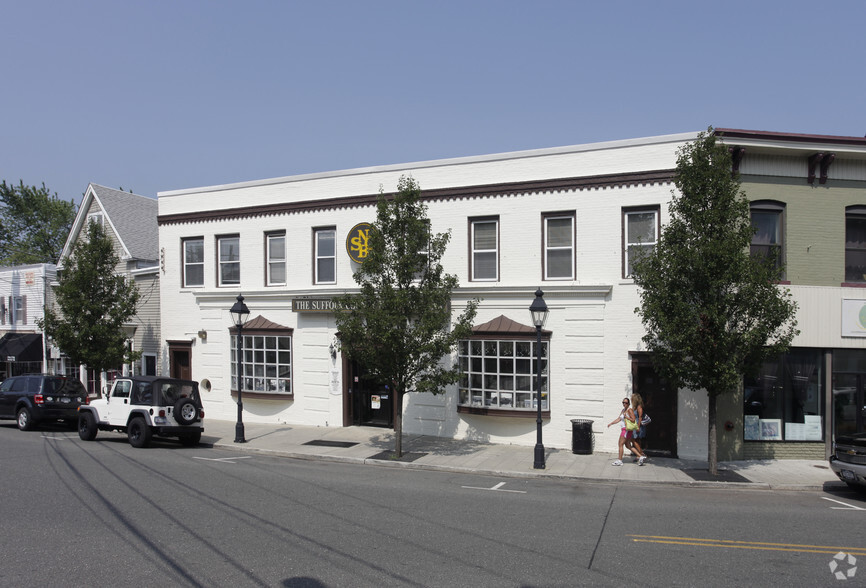 228 E Main St, Port Jefferson, NY for lease - Building Photo - Image 1 of 3