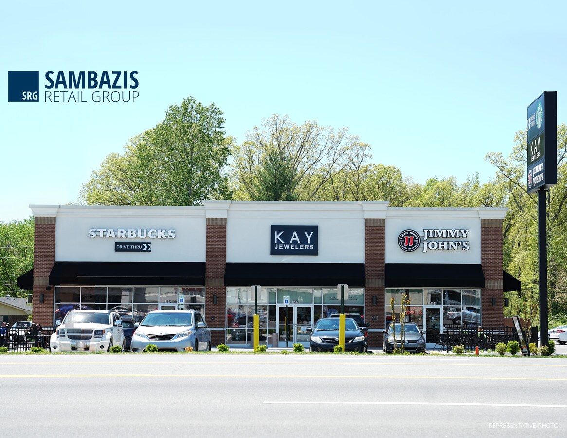 1605 N Jackson St, Tullahoma, TN 37388