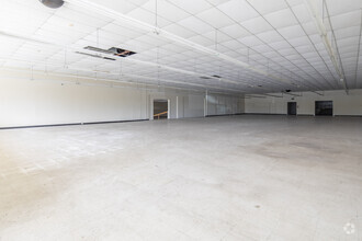 2337-2375 1st St NE, Center Point, AL for lease Interior Photo- Image 1 of 3