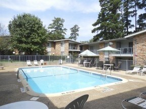 2114 E Marshall Ave, Longview, TX for sale - Building Photo - Image 1 of 1