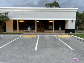 5450 FM 1960 Rd W, Houston, TX for lease Building Photo- Image 1 of 2