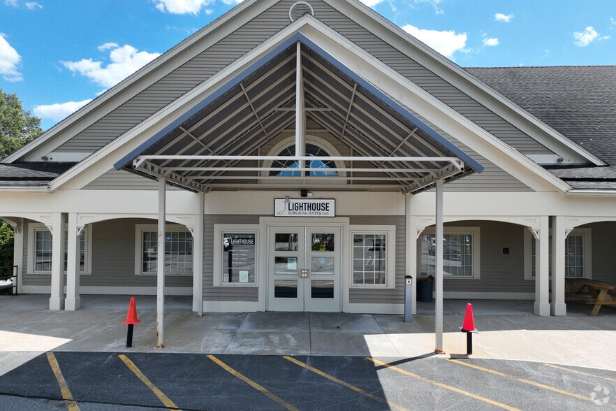 2 Market Pl, Hollis, NH for lease - Building Photo - Image 3 of 4