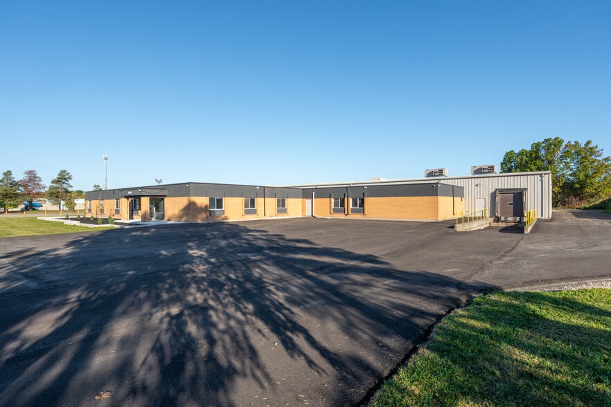 6050 Don Murie St, Niagara Falls, ON for sale - Building Photo - Image 2 of 35