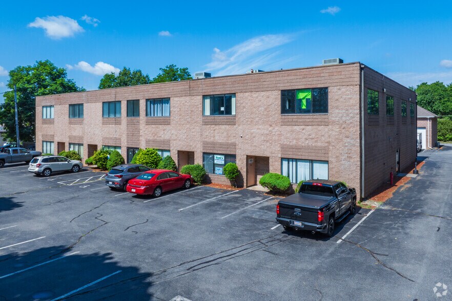 12 Bay St, Wilmington, MA for sale - Primary Photo - Image 1 of 1