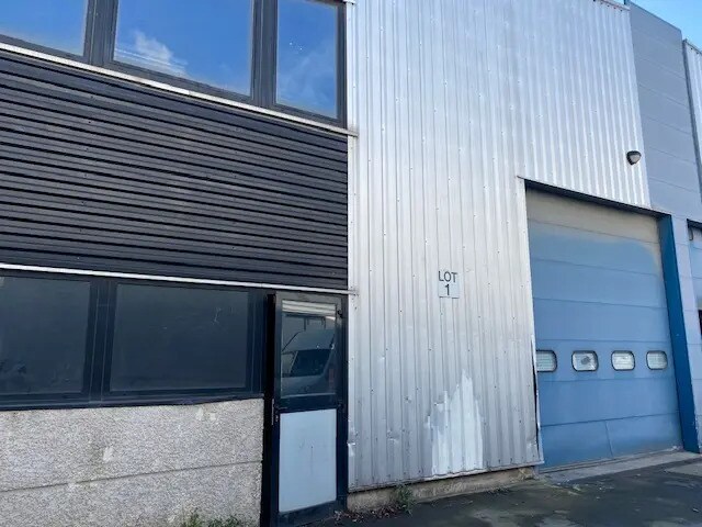 79 Rue Rateau, La Courneuve for lease - Building Photo - Image 2 of 4