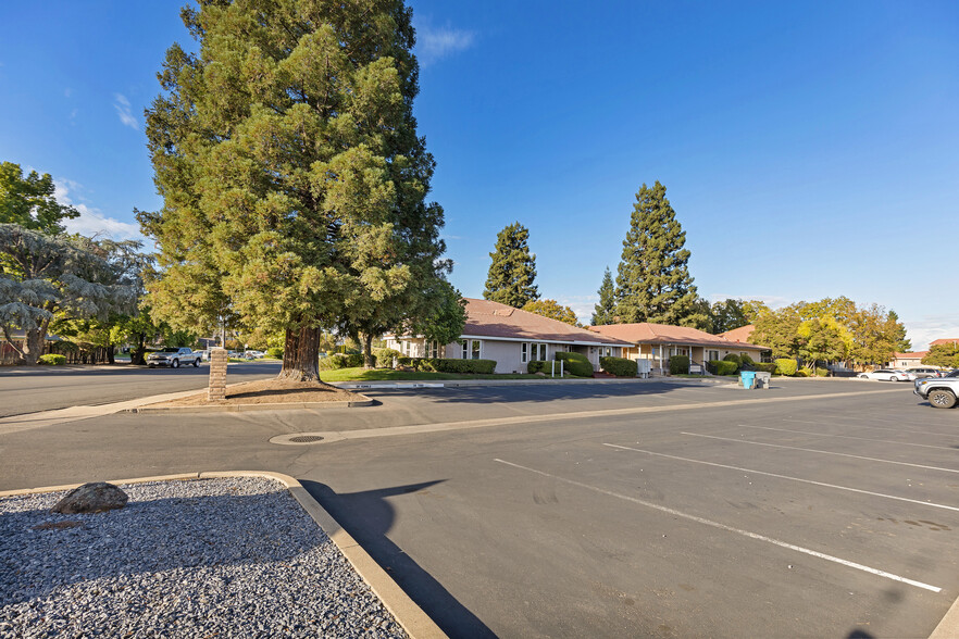 1215 Plumas St, Yuba City, CA for sale - Building Photo - Image 1 of 34