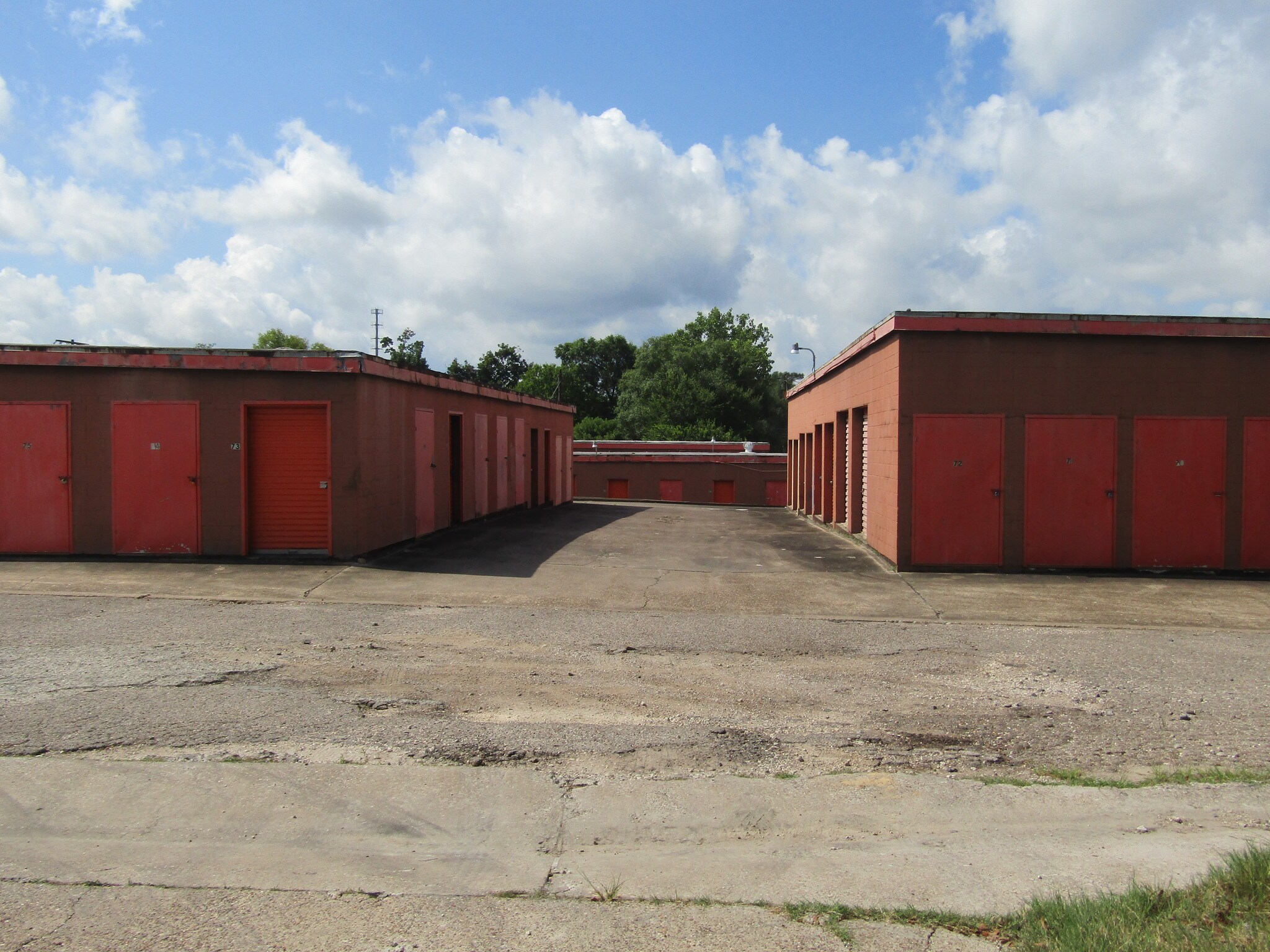 1107 N Washington Ave, Livingston, TX for sale Primary Photo- Image 1 of 1