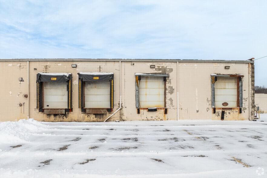 600 Scranton Carbondale Hwy, Archbald, PA for lease - Building Photo - Image 3 of 8