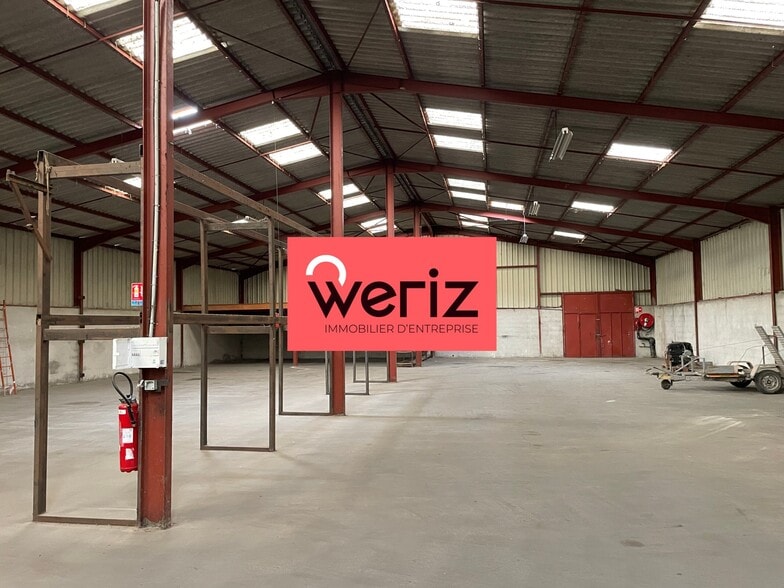 22 Allée De La Palun, Marignane for sale - Building Photo - Image 3 of 13