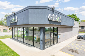 More details for 365 N Saddle Creek Rd, Omaha, NE - Retail for Sale