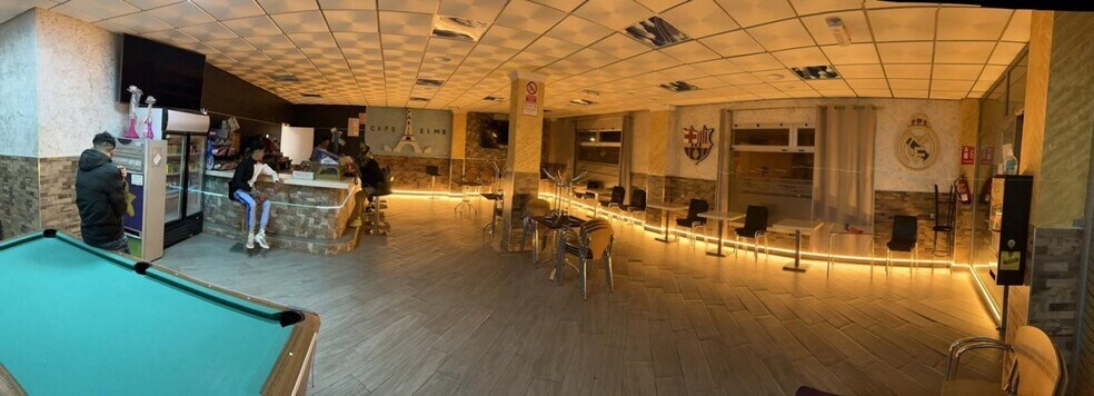 Retail in El Ejido, Almería for sale - Building Photo - Image 3 of 11