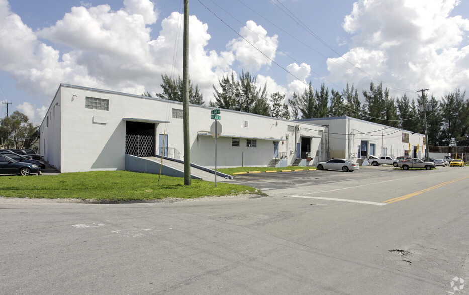 7361-7391 NW 78th St, Medley, FL for lease - Building Photo - Image 2 of 8