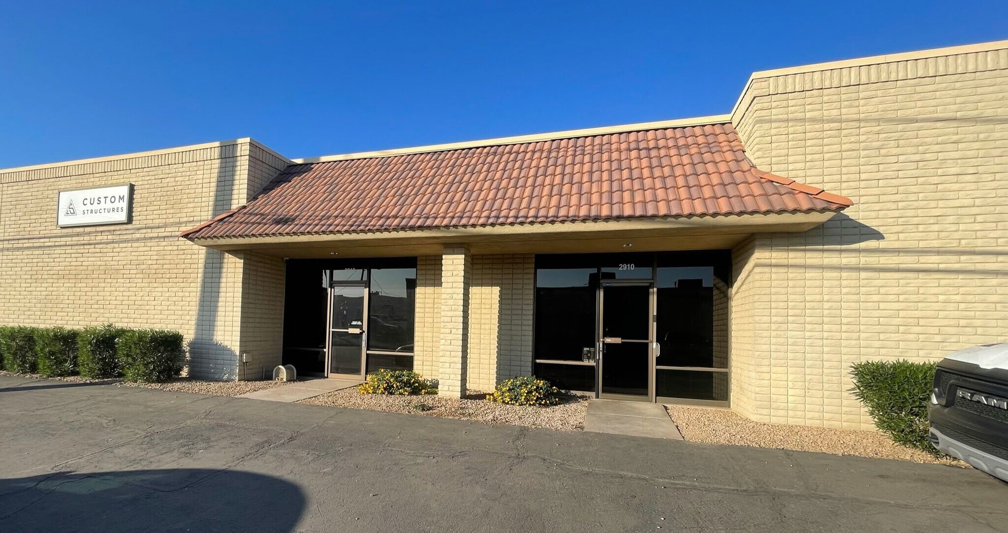 2910 N 30th Ave, Phoenix, AZ for lease Primary Photo- Image 1 of 6
