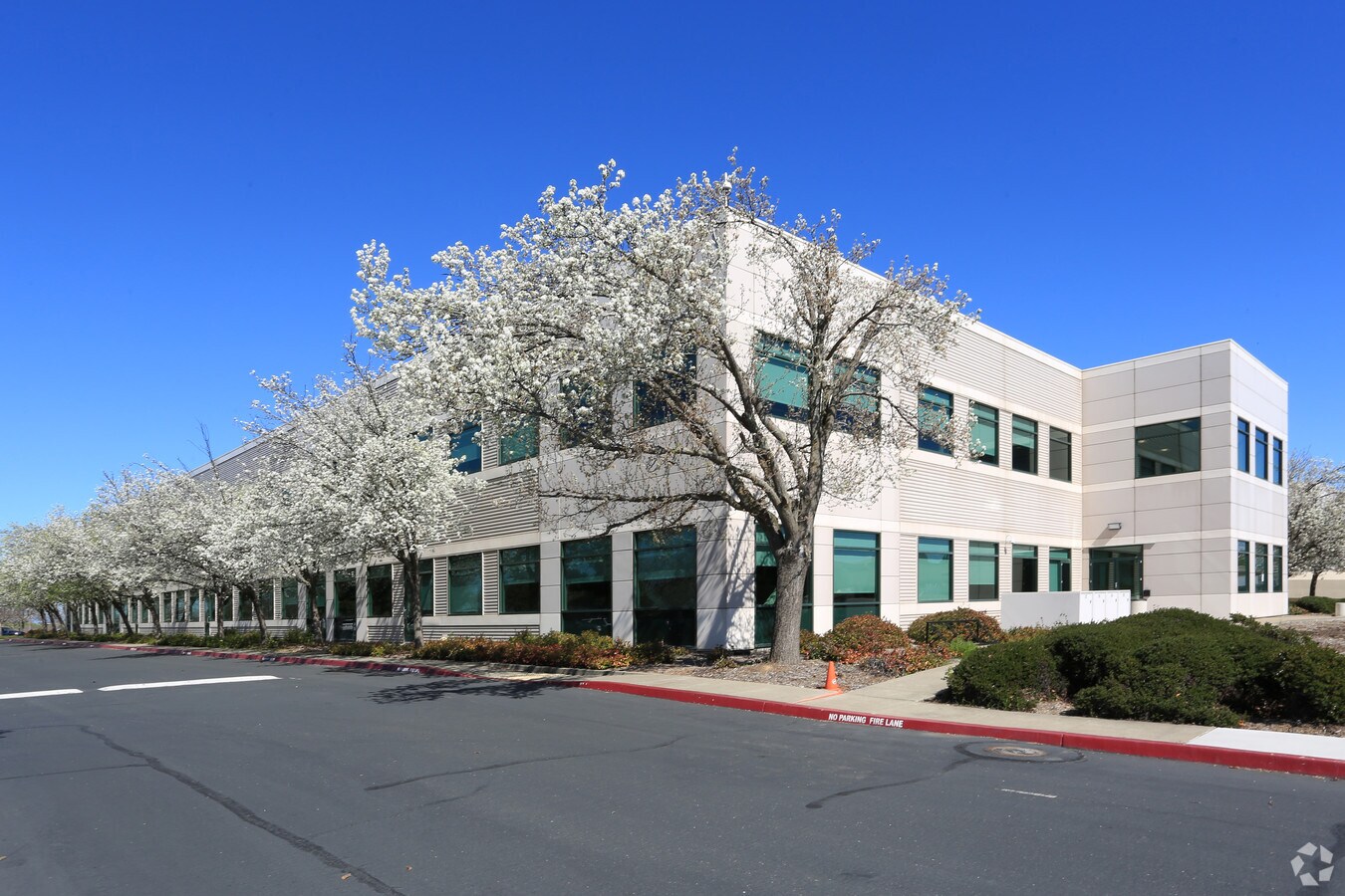 620 Roseville Pky, Roseville, CA 95747