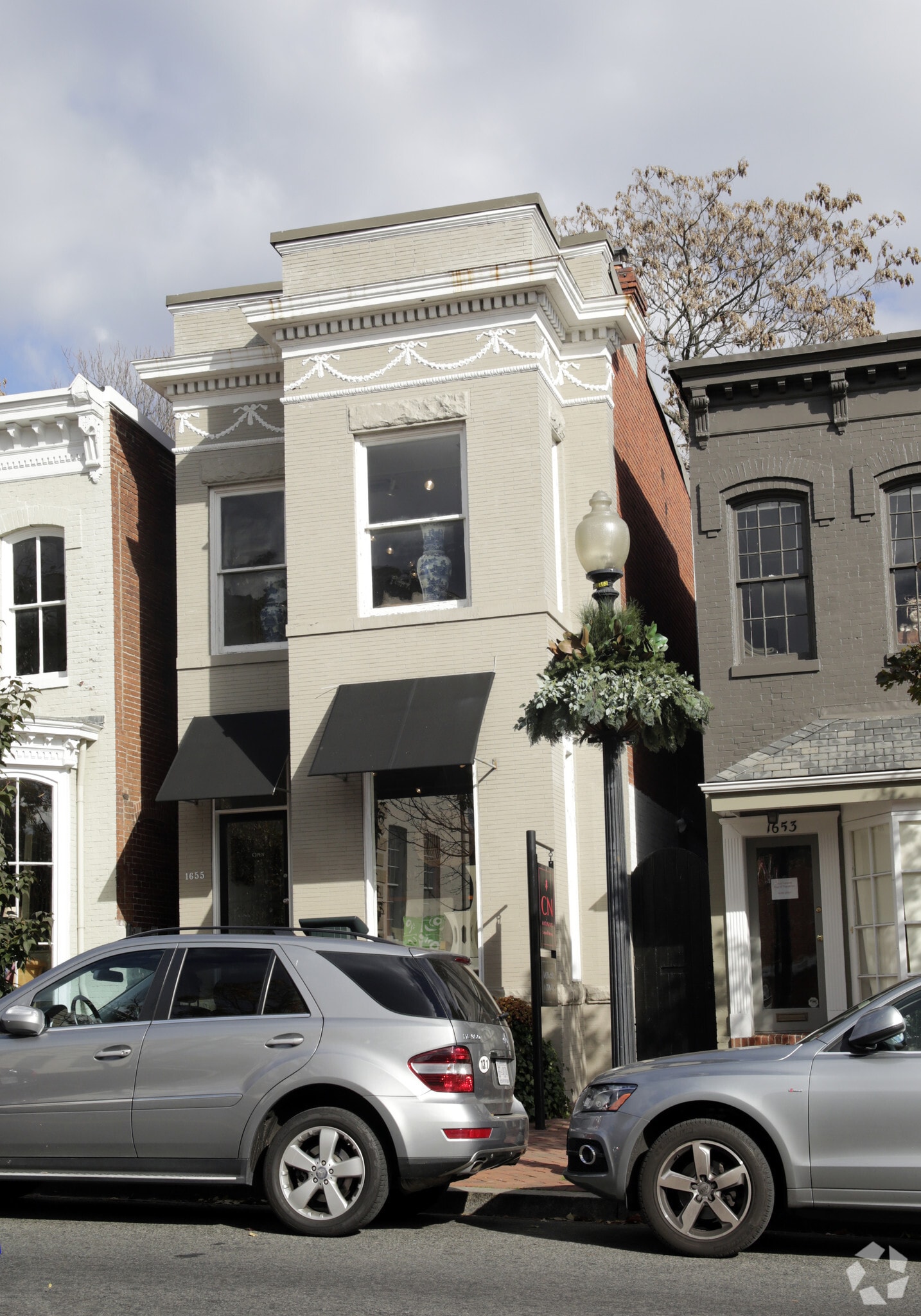 1655 Wisconsin Ave NW, Washington, DC for lease Primary Photo- Image 1 of 4